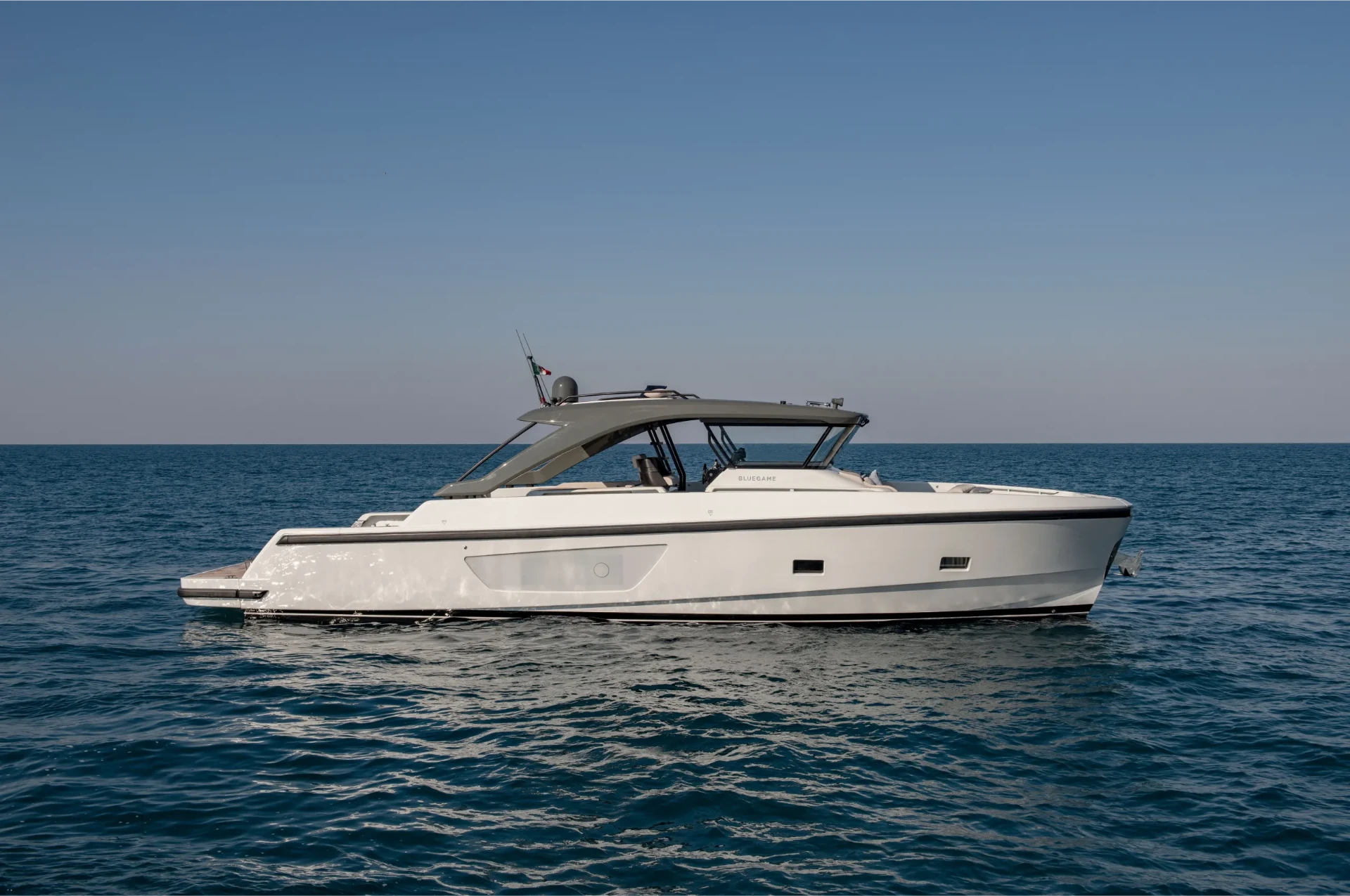 Starboard profile at sea